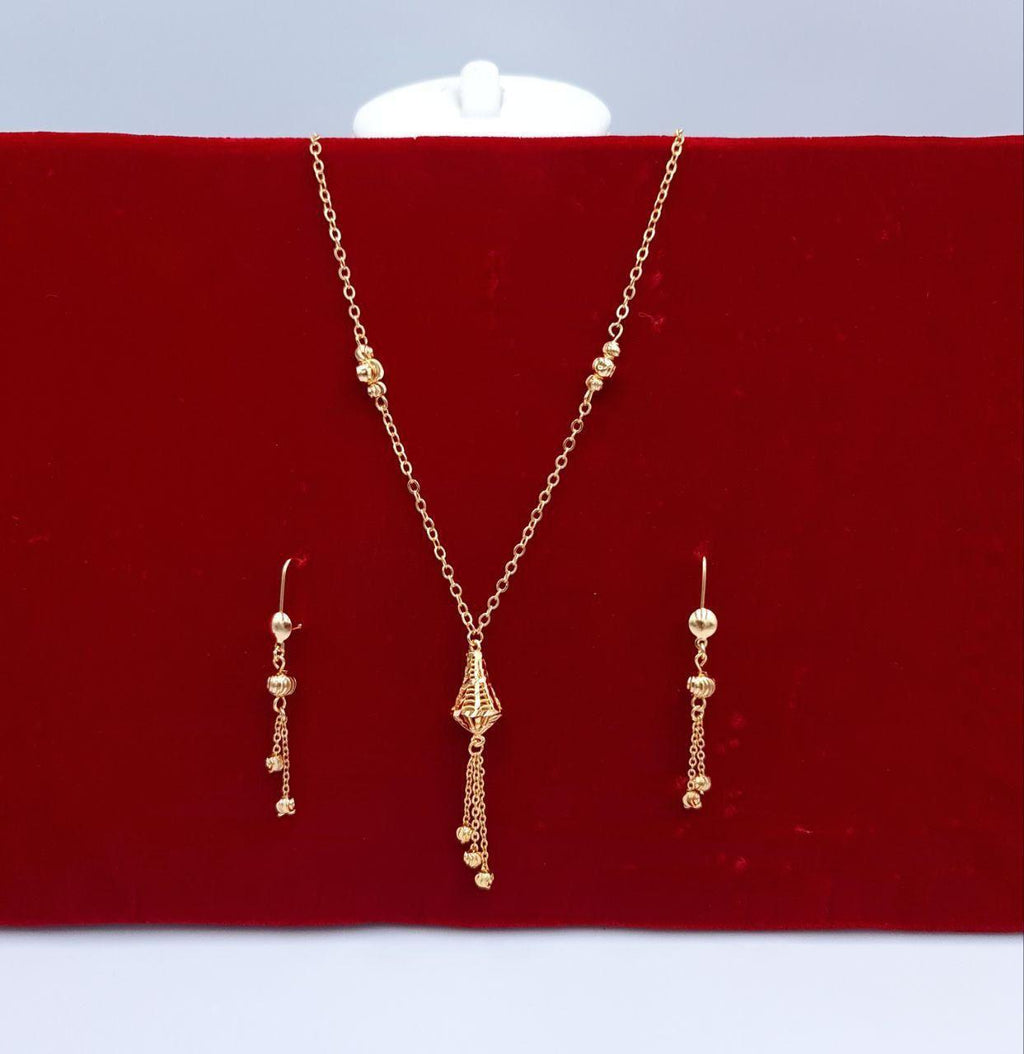 Royal Filigree Lantern Drop Gold-Tone Set (Necklace & Earrings)