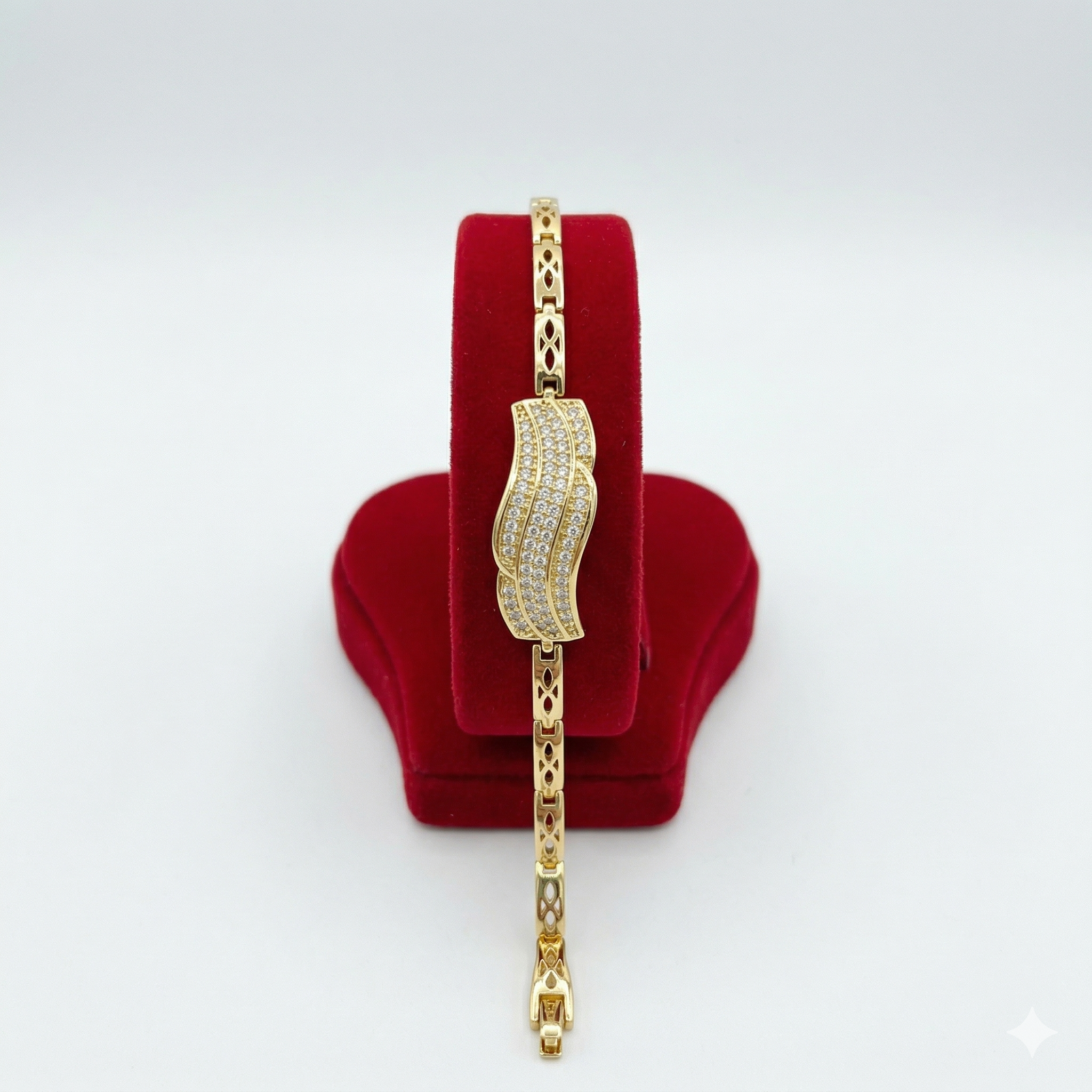 Signature Heritage Bracelet Collection: Lira, Medallion & Crystal Styles