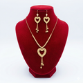 Royal Golden Textured Heart Tassel Set
