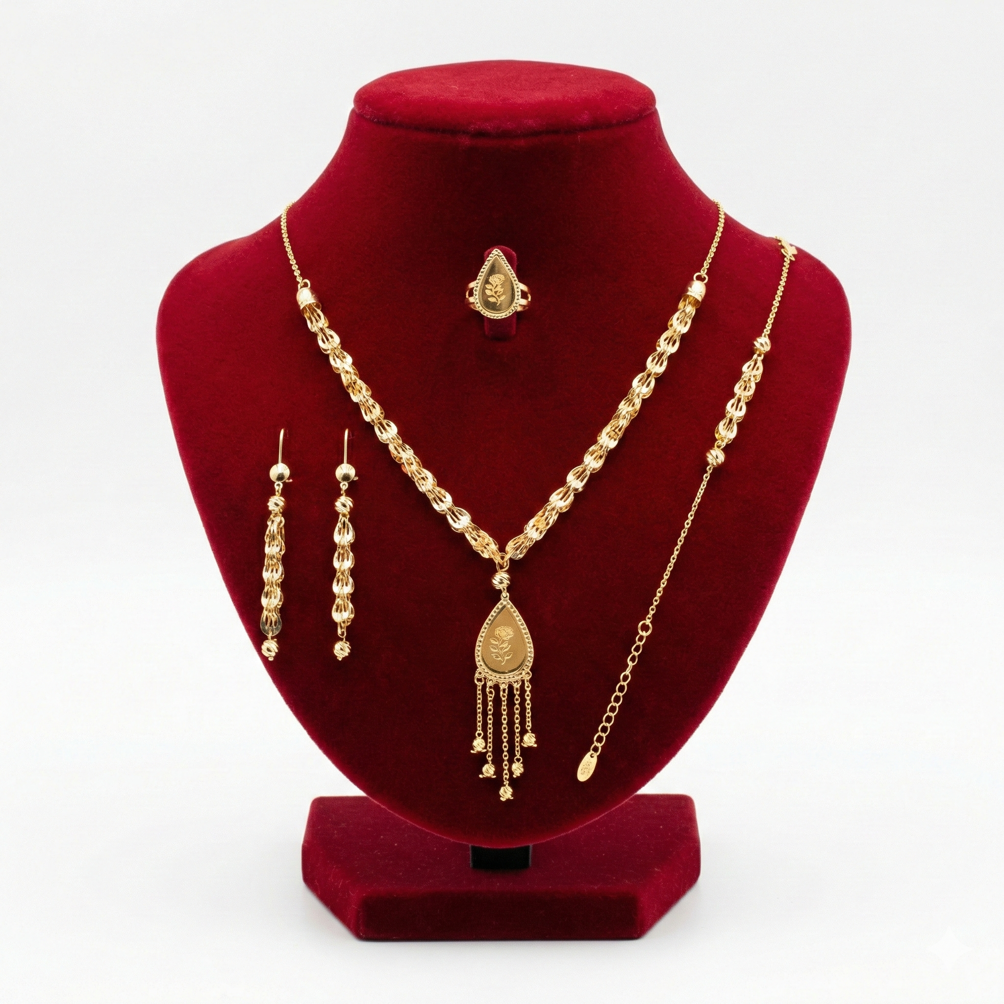Royal Woven Chain Teardrop Rose 4-Piece Set
