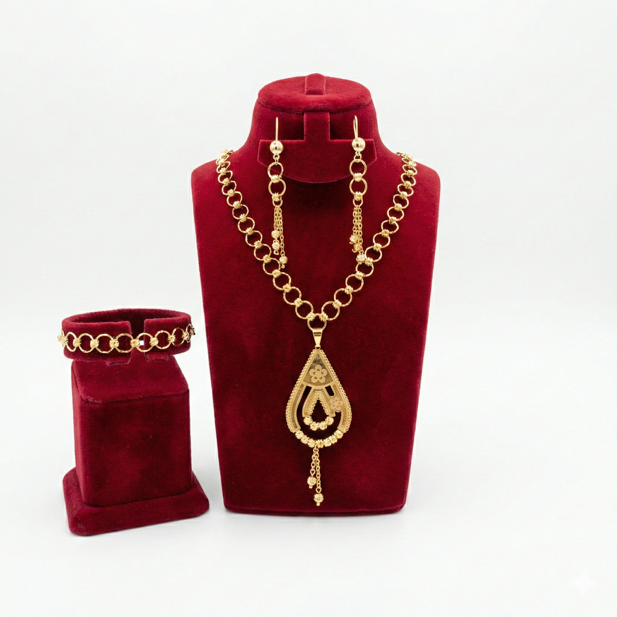 Royal Teardrop Floral Interlocking 4-Piece Jewelry Set
