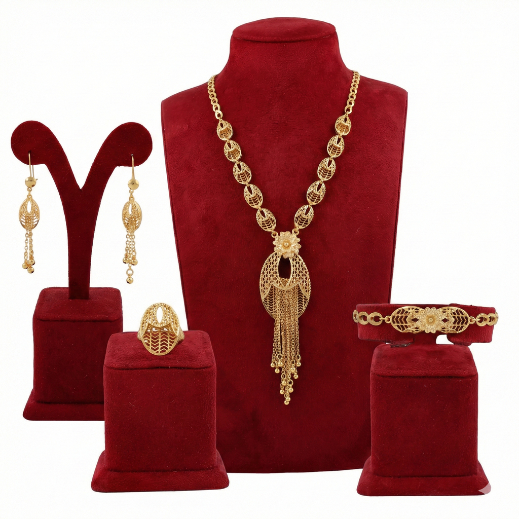 Royal Golden Floral Filigree Tassel 4-Piece Set