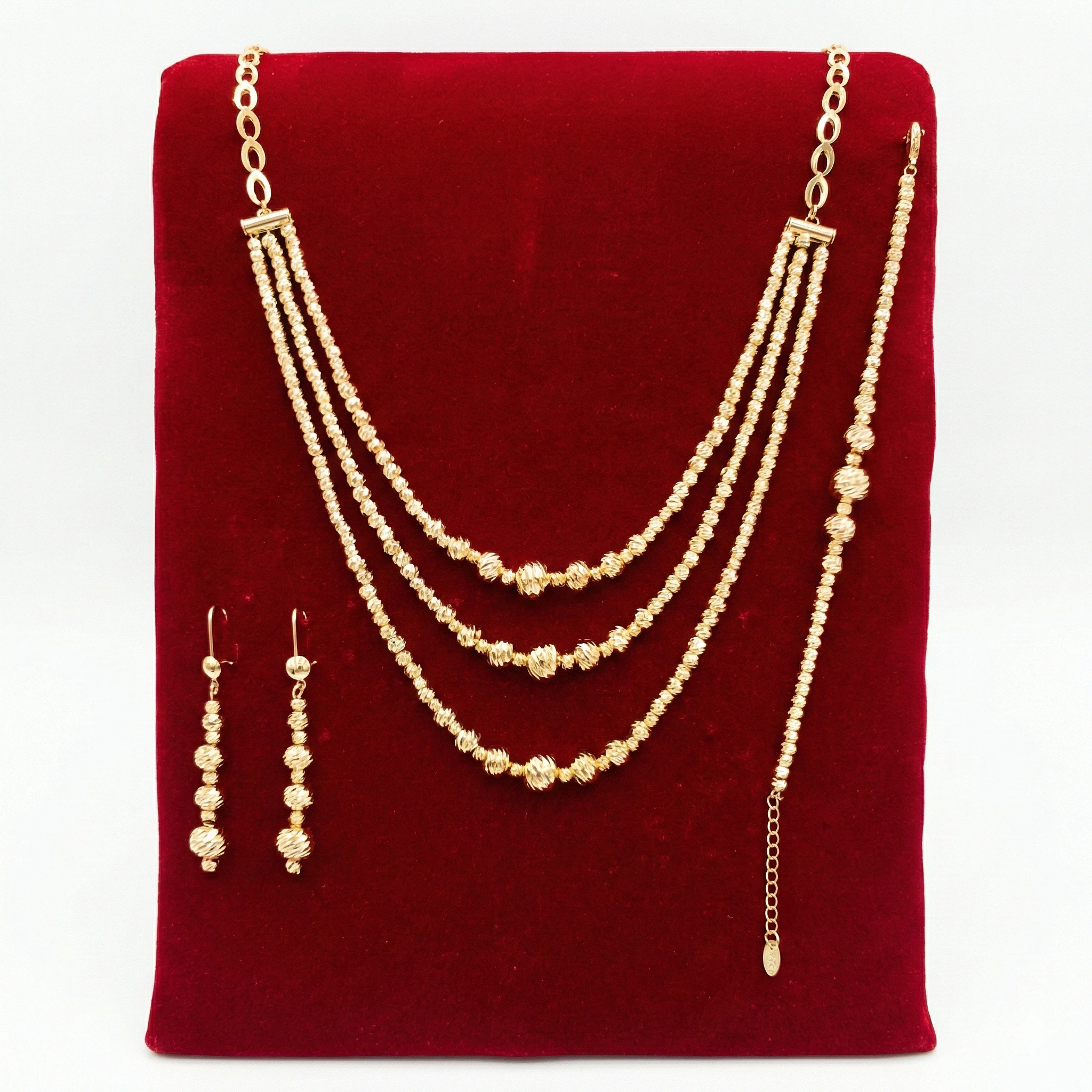 Royal Golden Open Heart Tassel 3-Piece Set