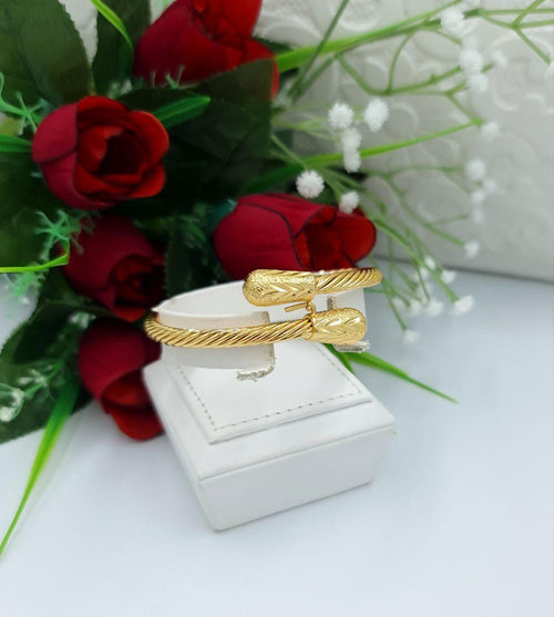 Elegant Twisted Cable Gold-Tone Cuff Bracelet