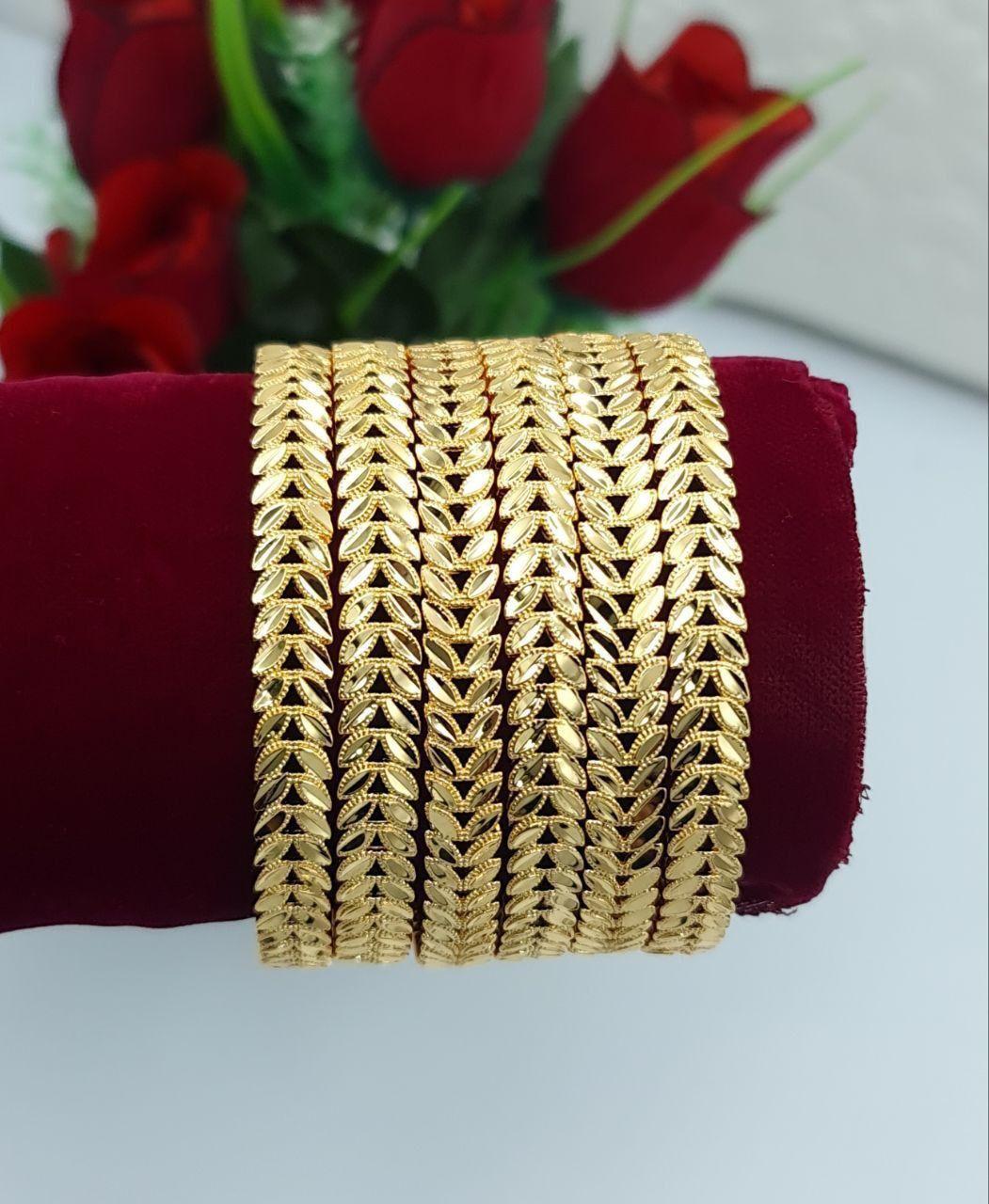 Luxurious Khaleeji Braided Leaf Gold-Tone Bangles