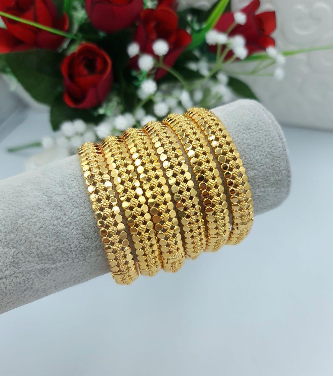 Royal Diamond-Cut Dotted Texture Bangle