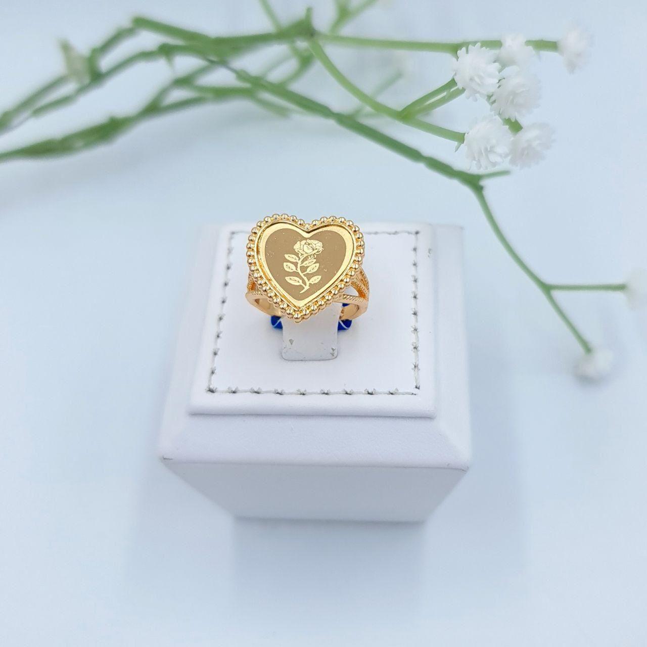 Royal Vintage Rose Heart Ring