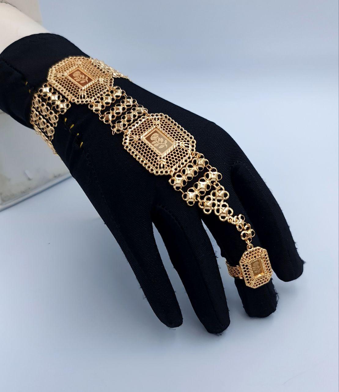 Majestic Square Rose Gold Hand Bracelet (Panja)