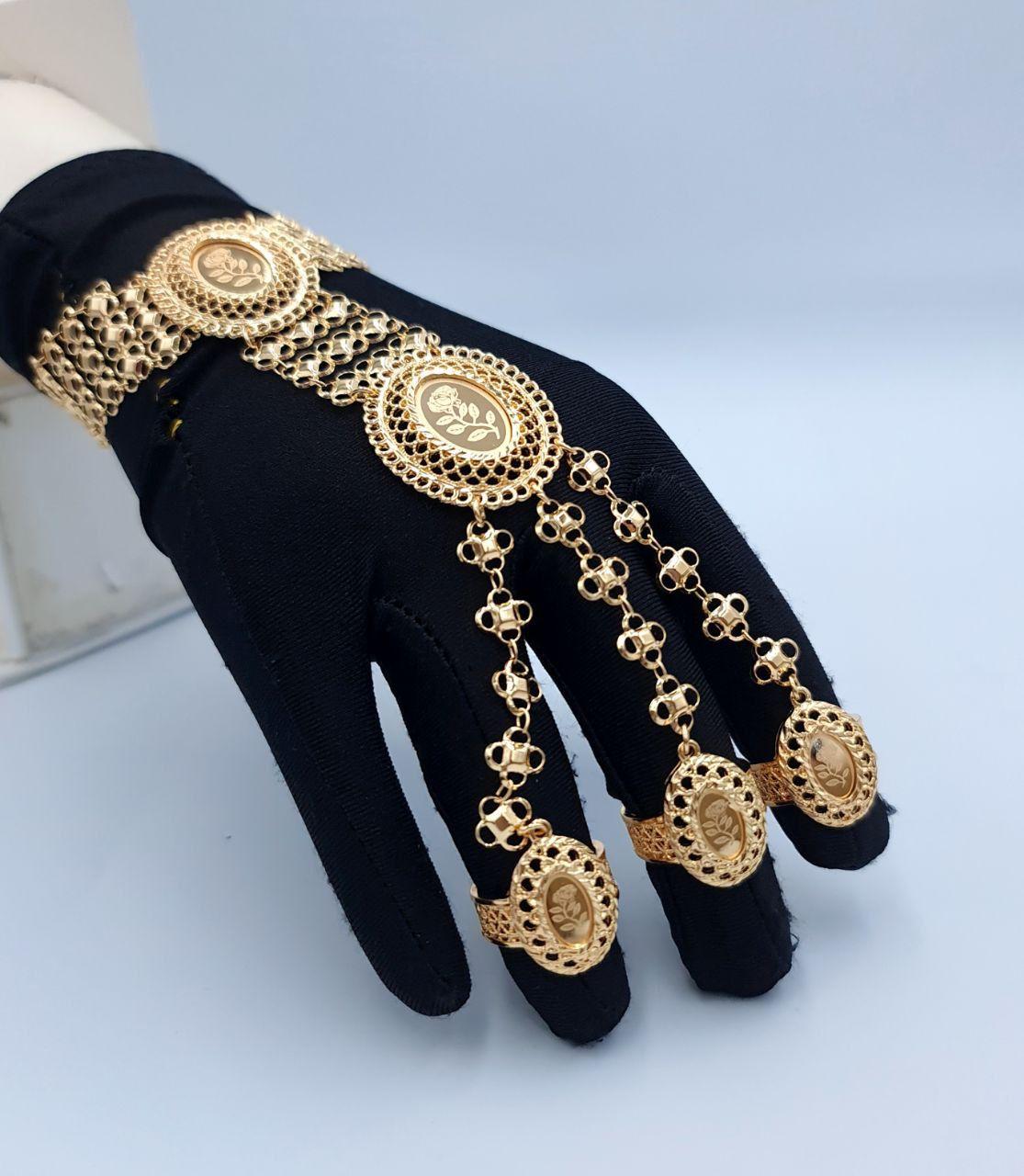 Imperial 3-Ring Rose Gold Hand Bracelet (Panja)