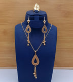Sparkling Paisley Filigree Jewelry Set