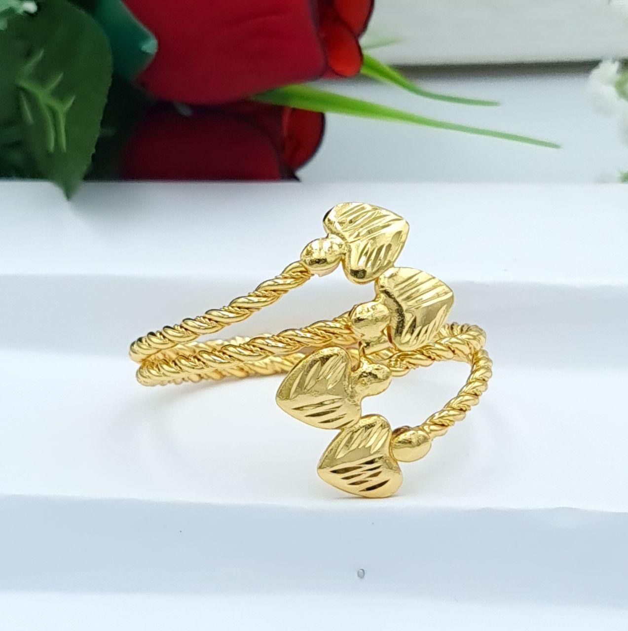 Royal Golden Heart Wrap Bangle