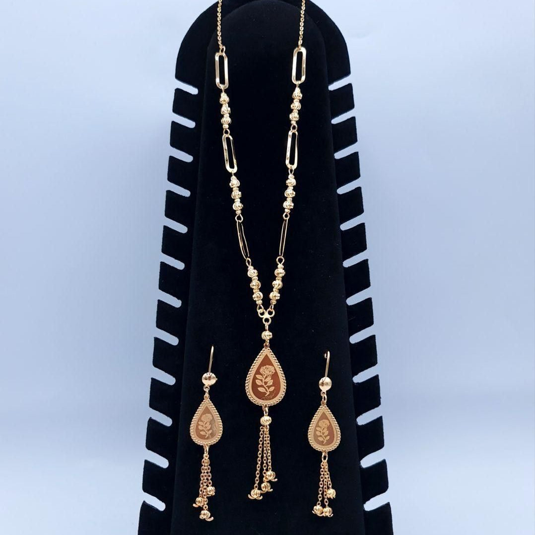 Royal Teardrop Rose & Mixed Chain Tassel Set
