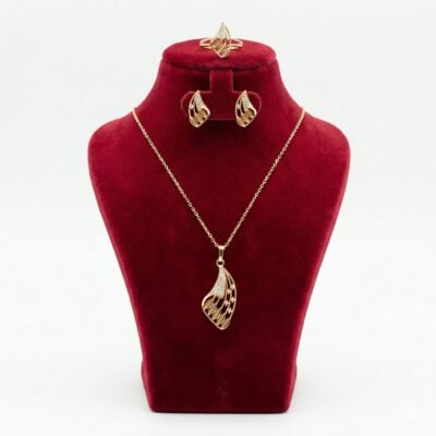 Royal 5-Row Rose Medallion Cuff & Ring Set