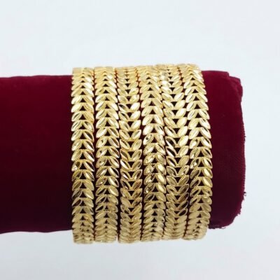 Luxurious Khaleeji Braided Leaf Gold-Tone Bangles
