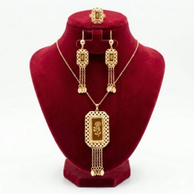 Royal Rectangular Rose Lattice Tassel 3-Piece Set