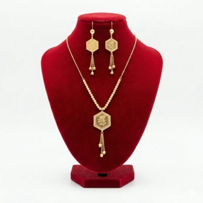 Royal Hexagonal Rose & Popcorn Chain Tassel Set